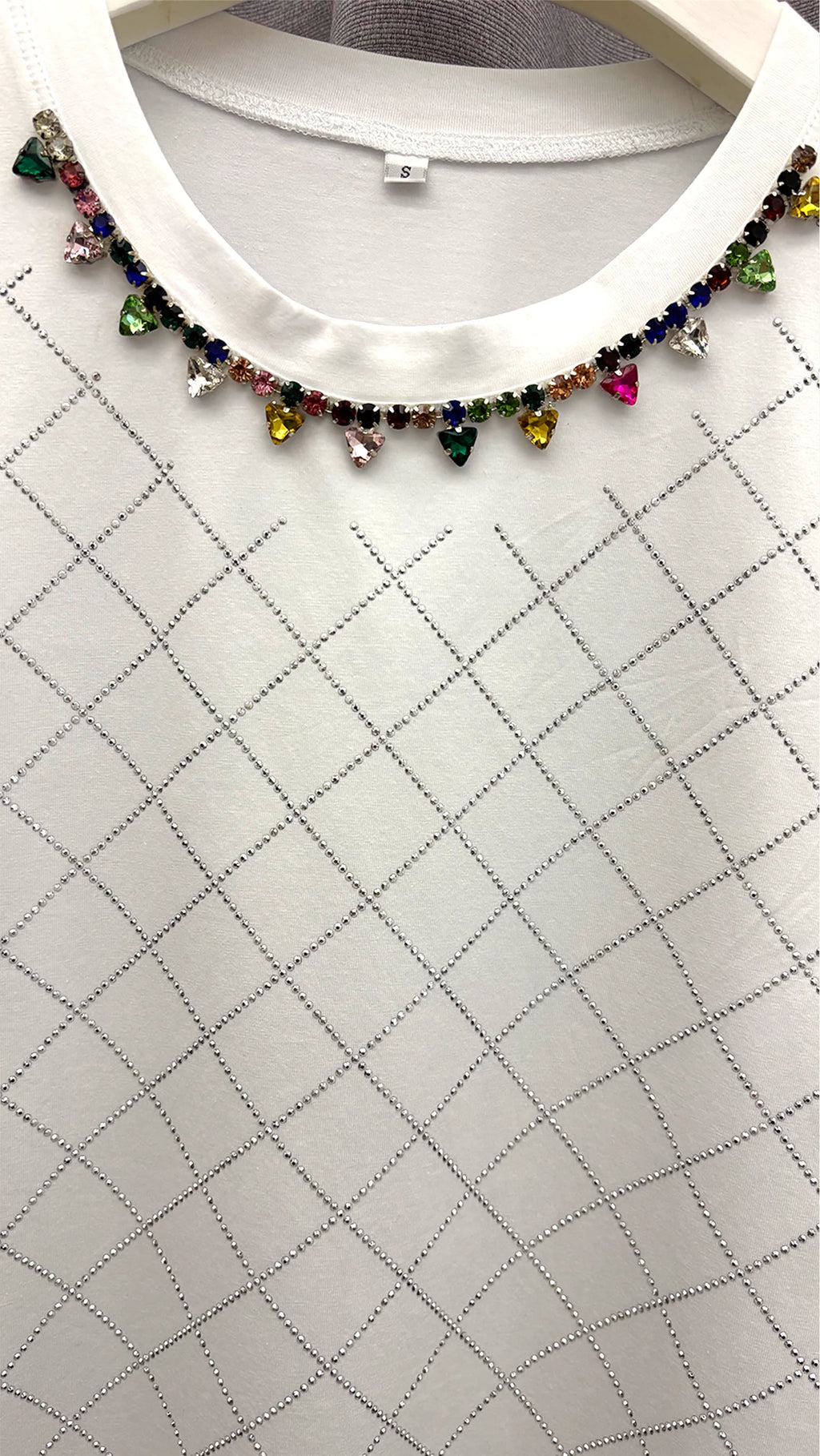 Rhinestone Neckline Embellished T-Shirt - Crystal Collar Design